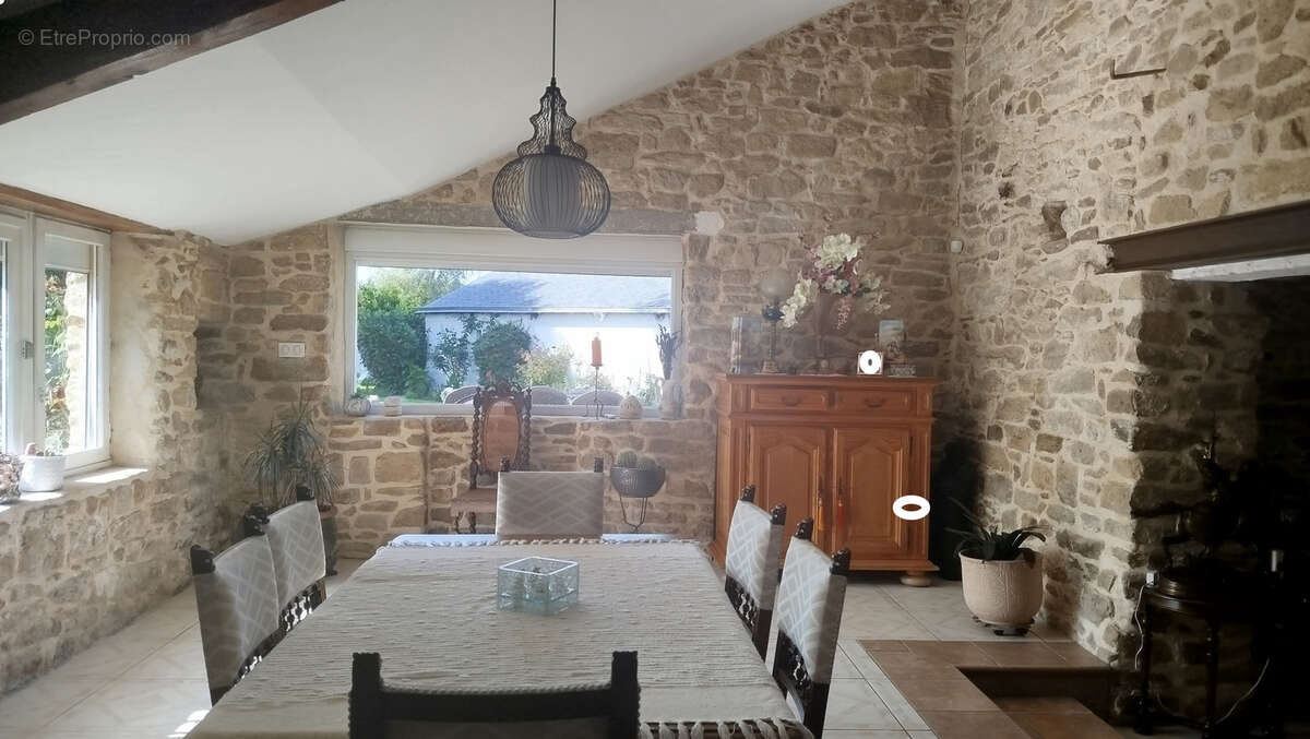 Maison à VIGNEUX-DE-BRETAGNE
