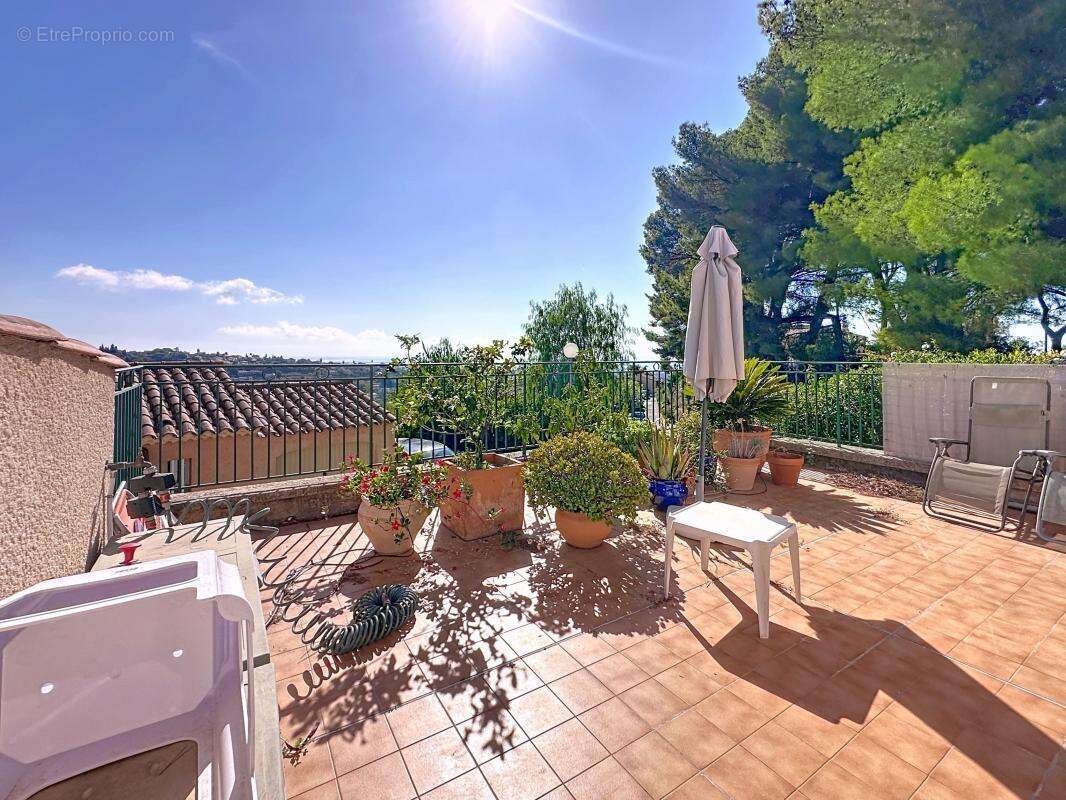 Maison à CAGNES-SUR-MER