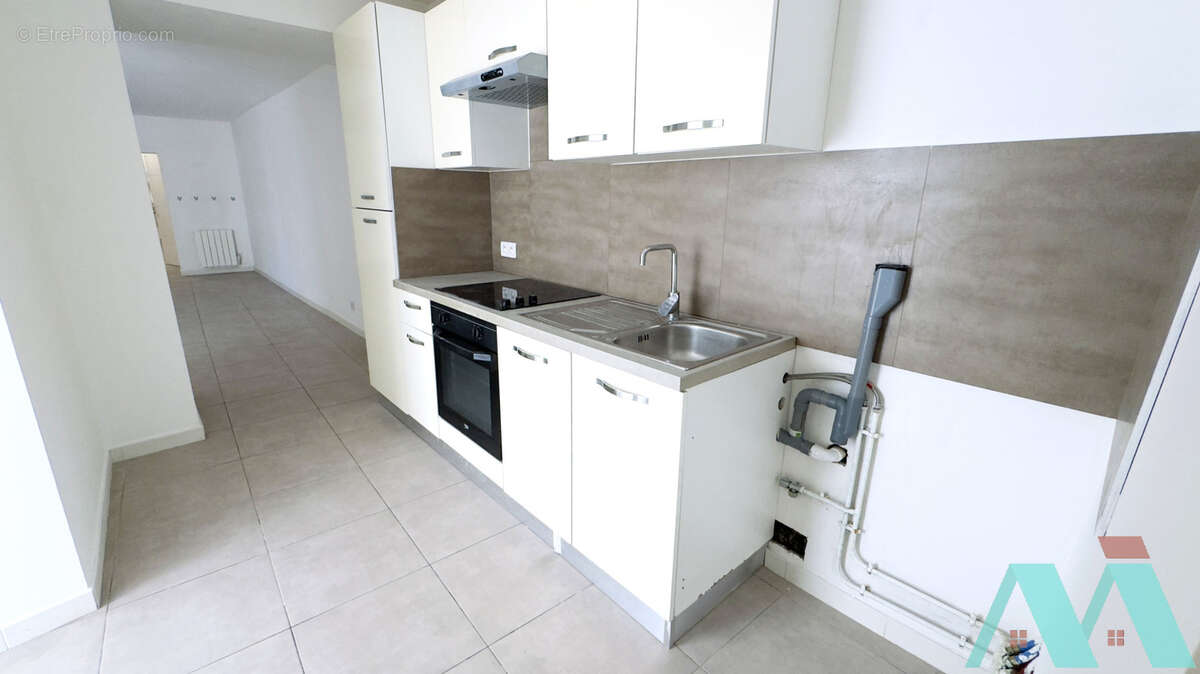 Appartement à SIGNES