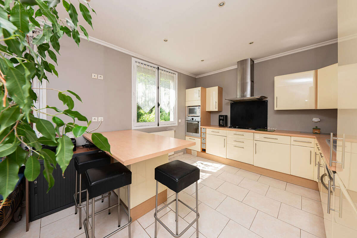 Maison à GOURNAY-SUR-MARNE