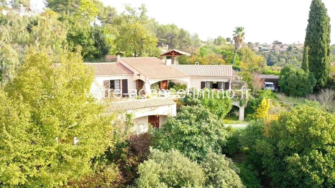 Maison à LA GAUDE