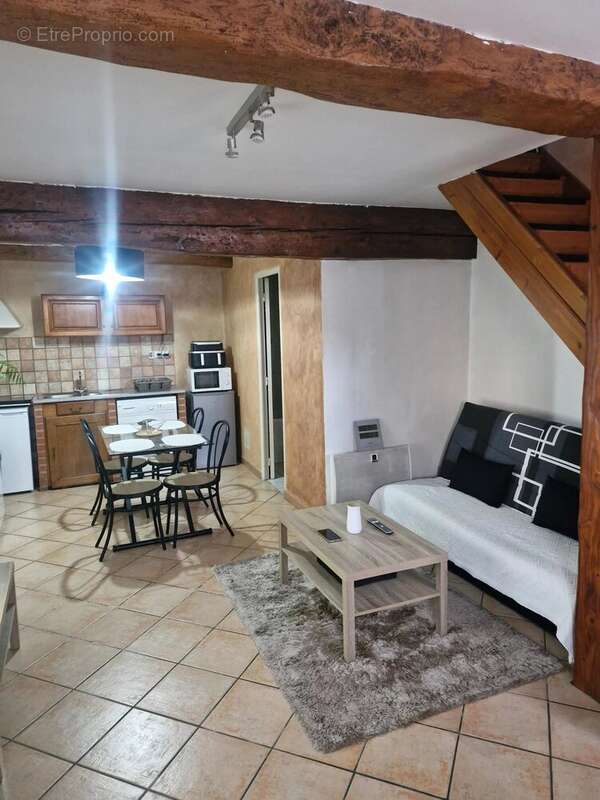 Appartement à LABARTHE-SUR-LEZE