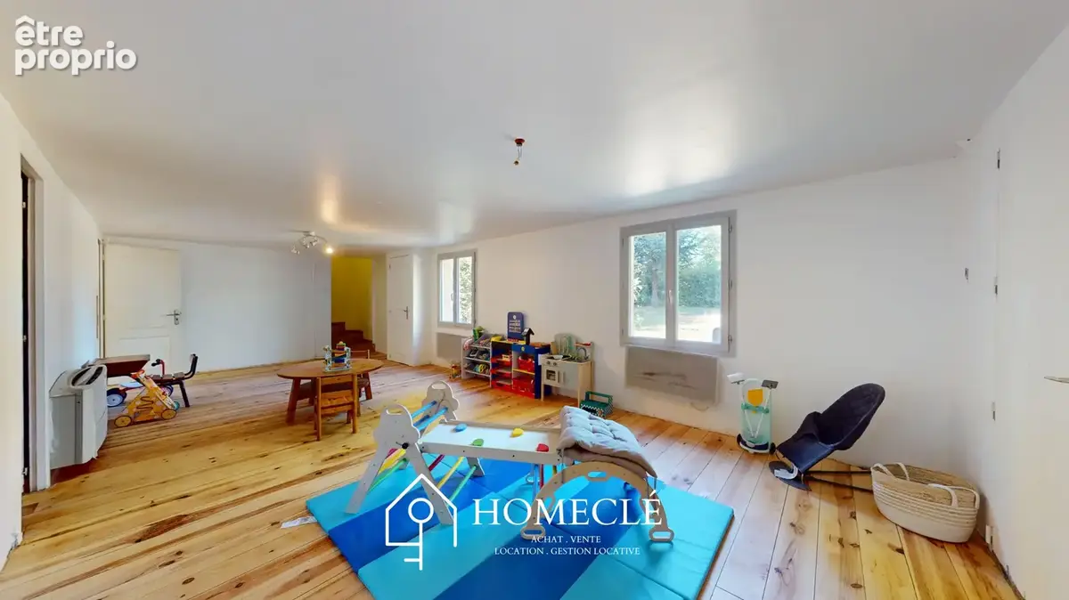 Superbe maison familiale avec terrain en plein coeur de saint georges de reneins - photo 13