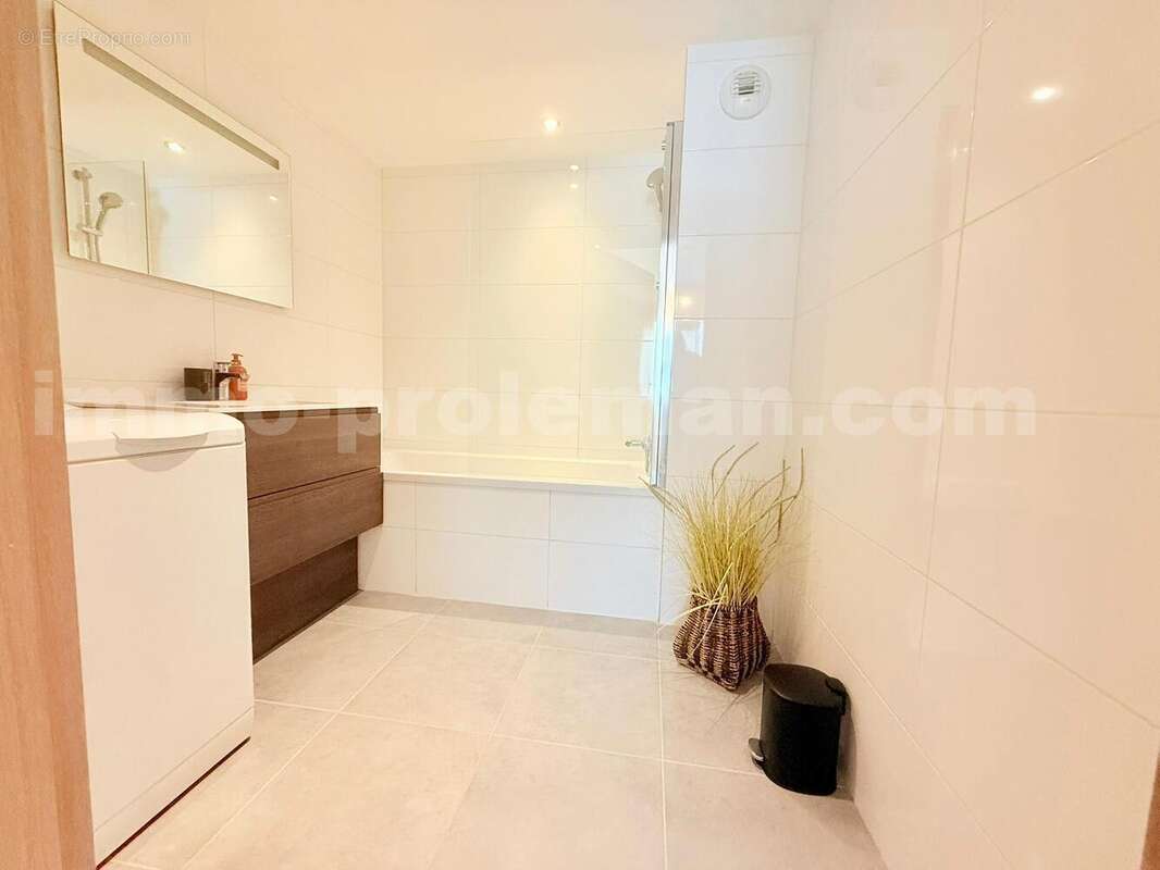 PHOTO-2026-06-24-03-52-31 - Appartement à ANNEMASSE