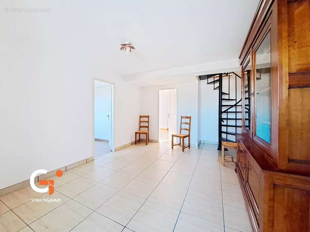 Maison à LA BOUILLE