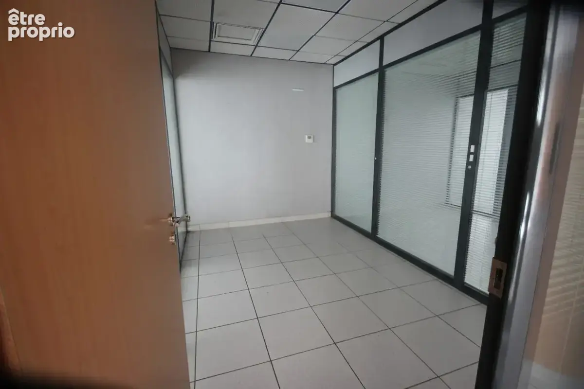Commerce 200 m² à vendre à Pau (64000) - photo 2