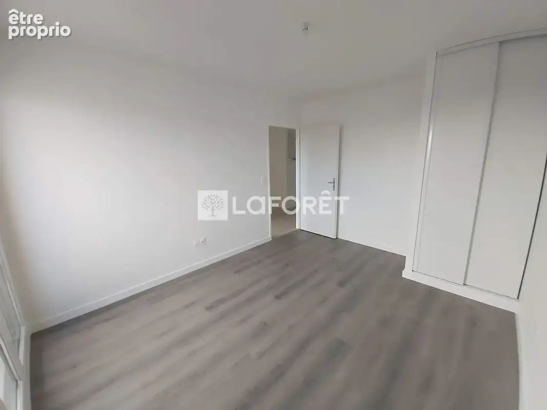 Appartement Villemomble 3 pièce(s) 62 m2 - photo 13