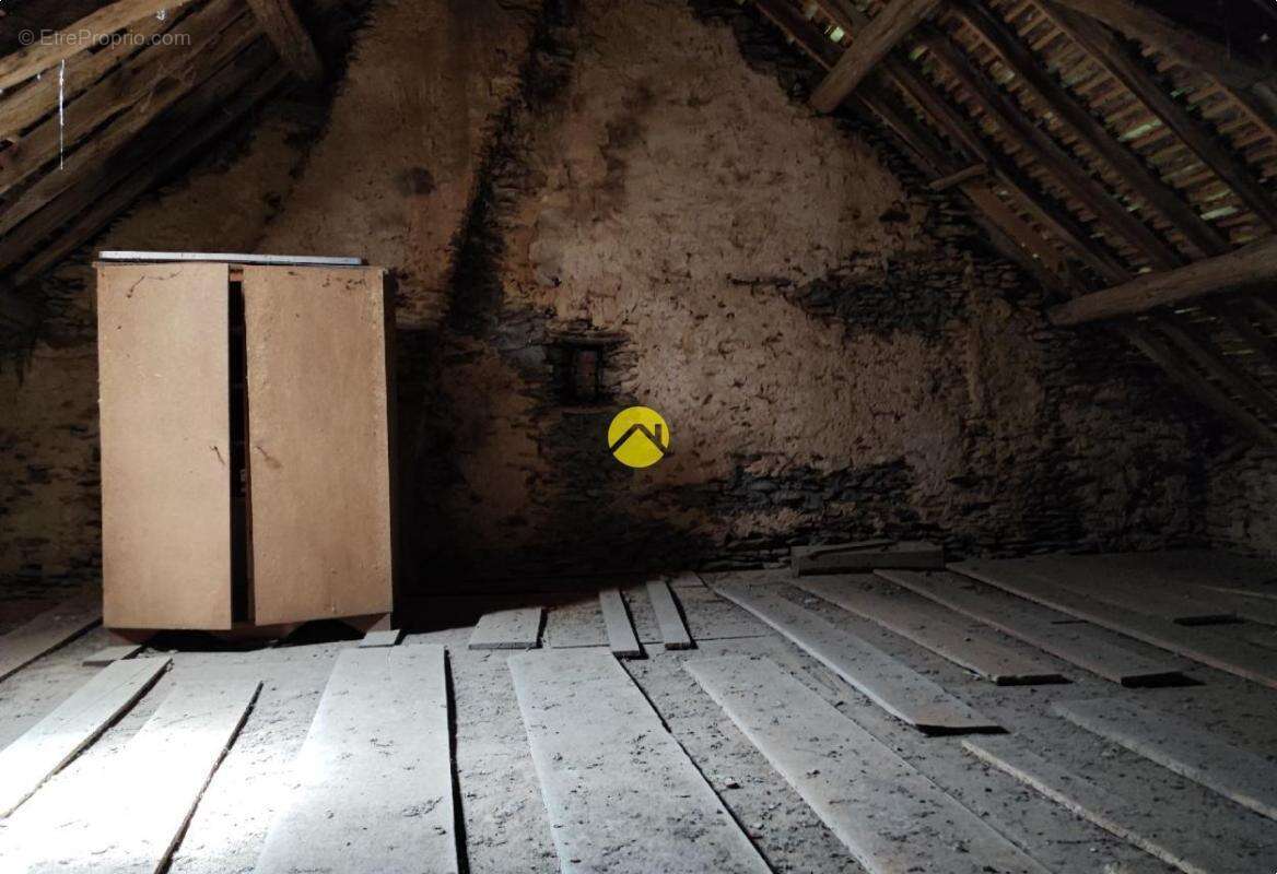 Maison à SAINT-PLANTAIRE