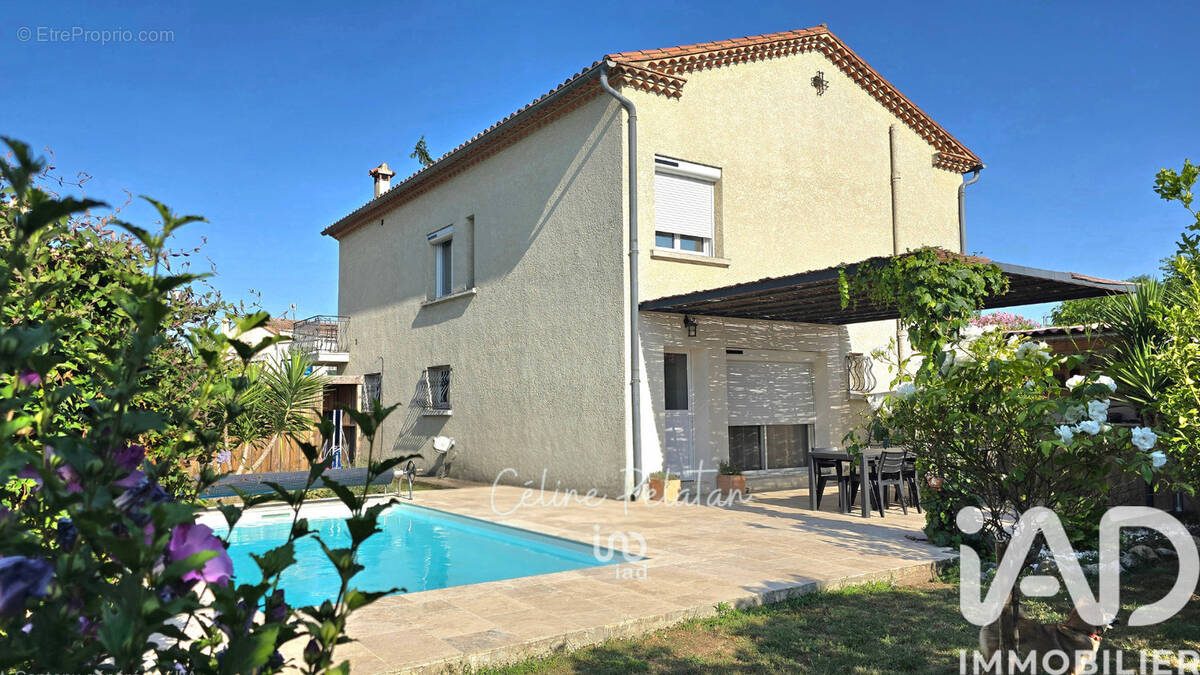 Photo 1 - Maison à LUNEL