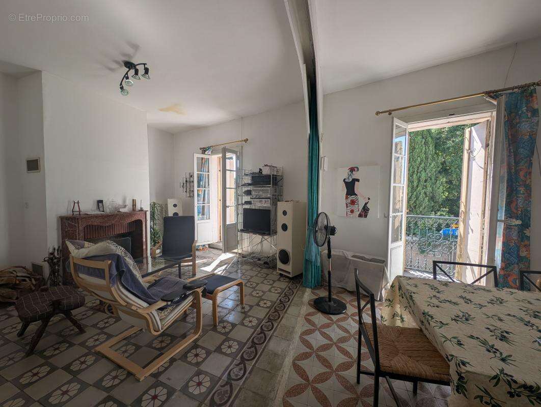 Maison à ADISSAN