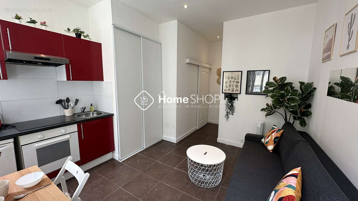 Appartement à MARSEILLE-6E