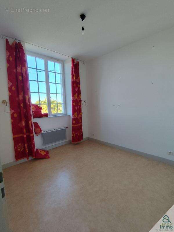 Appartement à SAINT-JUNIEN