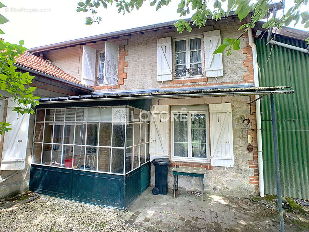 Maison à SERVON-MELZICOURT