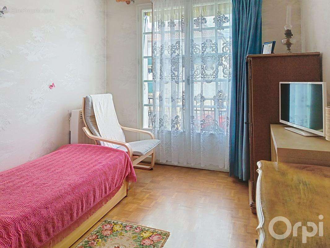 Maison à SAINT-MICHEL-SUR-ORGE