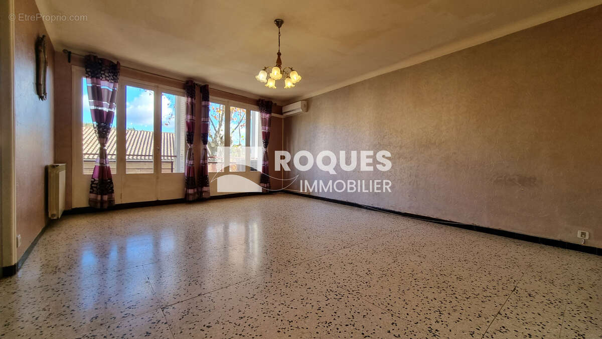 LAMALOU LES BAINS à vendre Appartement type F3 en centre ville - photo 4