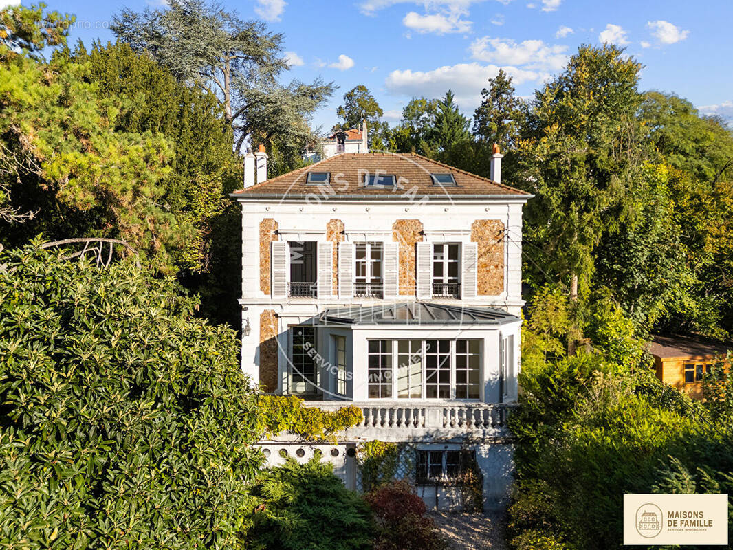 Maison à BOUGIVAL