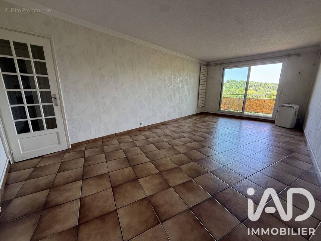 Photo 1 - Appartement à CHARLEVILLE-MEZIERES