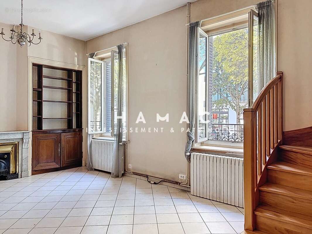 Appartement à LYON-7E