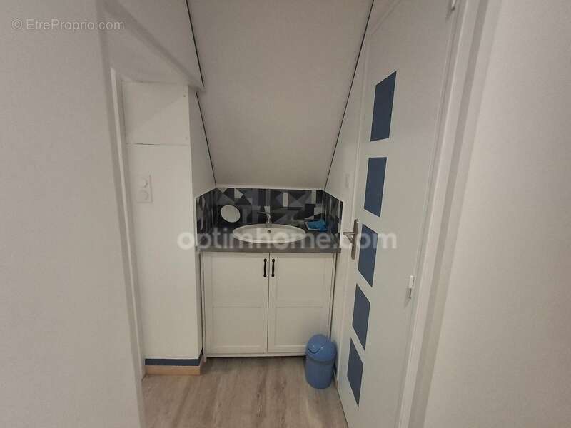 Maison à TREMBLAY-LES-VILLAGES