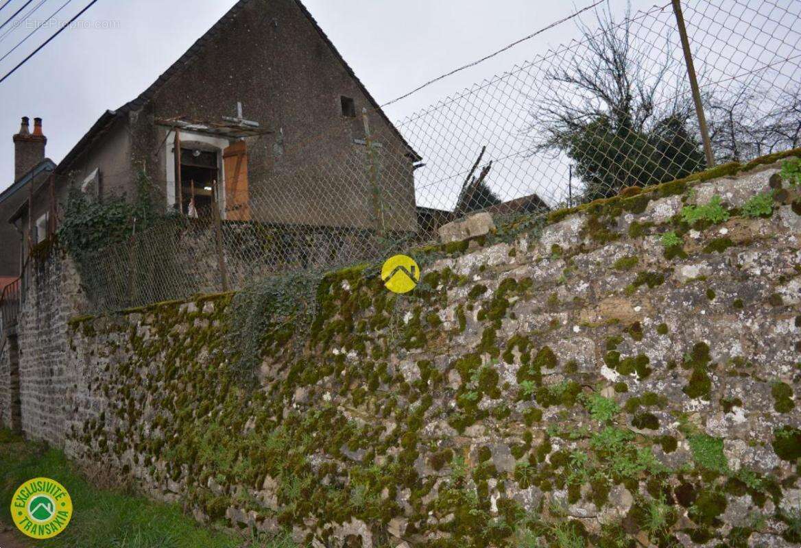 Maison à FOURCHAMBAULT