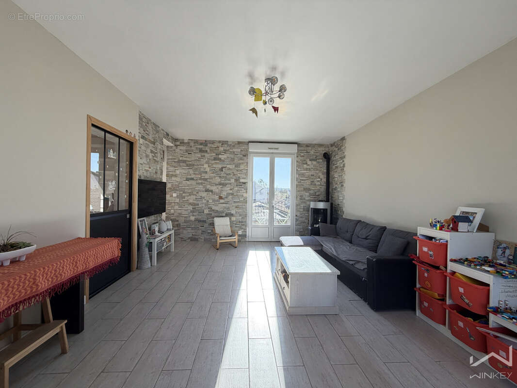 Appartement à MANTES-LA-VILLE