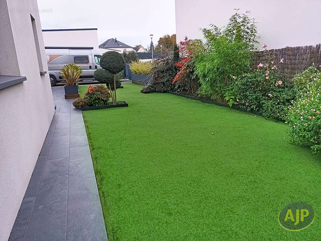 Maison à QUESTEMBERT