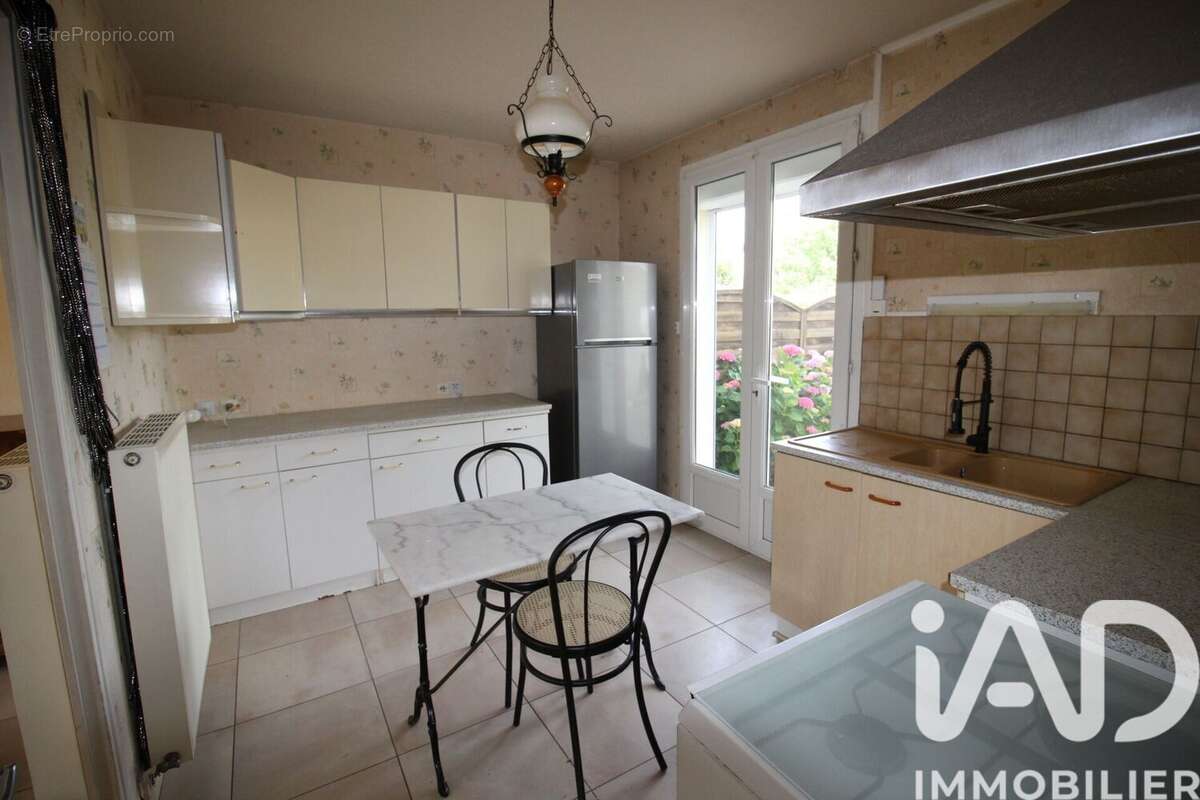 Photo 8 - Maison à COULANGES-LES-NEVERS