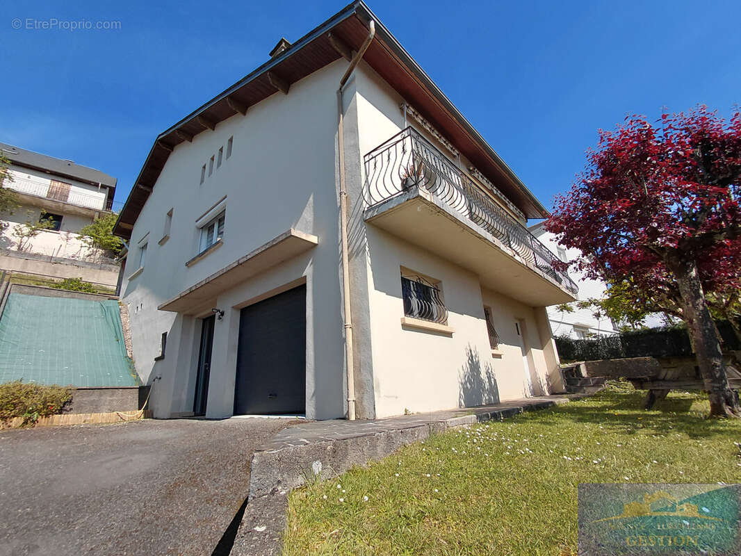 Maison à LOURDES