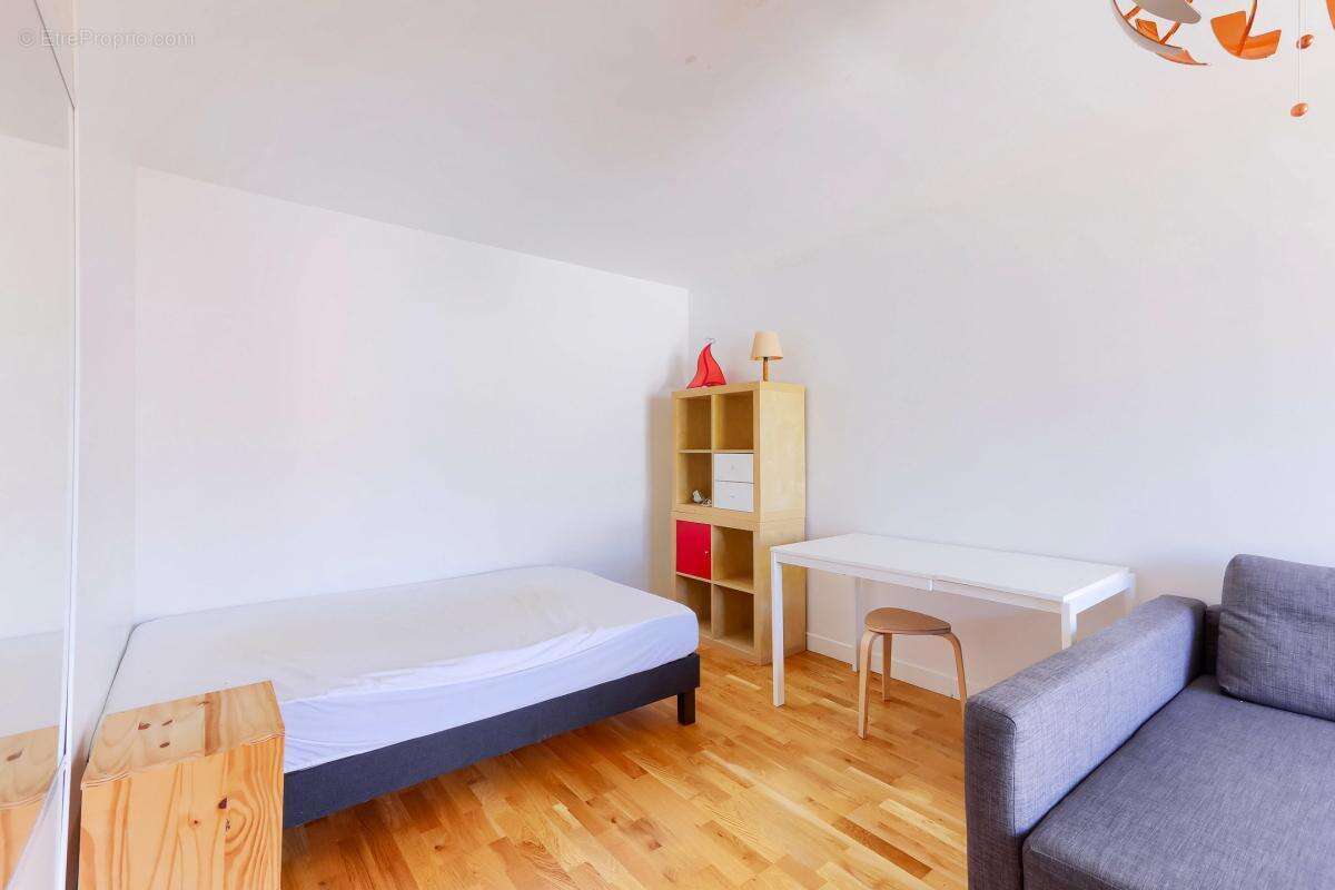Appartement à FONTENAY-SOUS-BOIS
