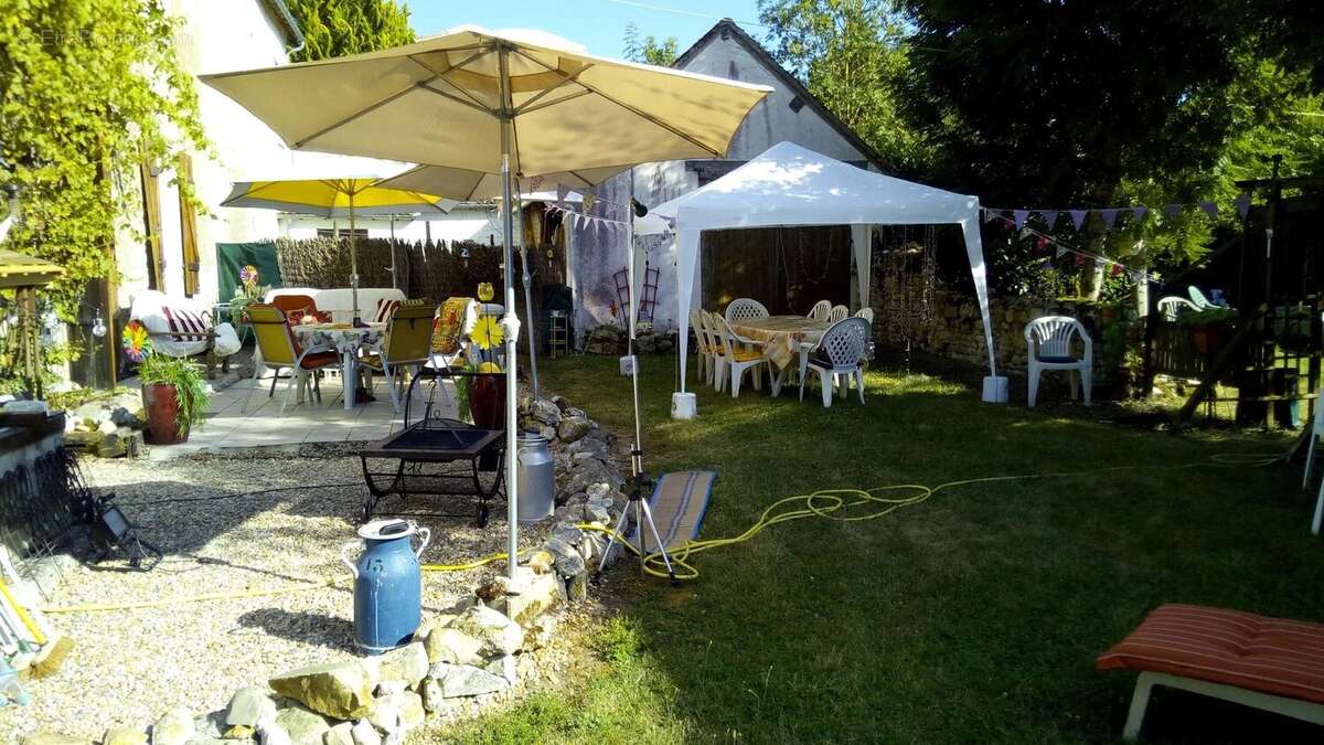 Grande maison familiale avec possibilité de revenus - photo 13