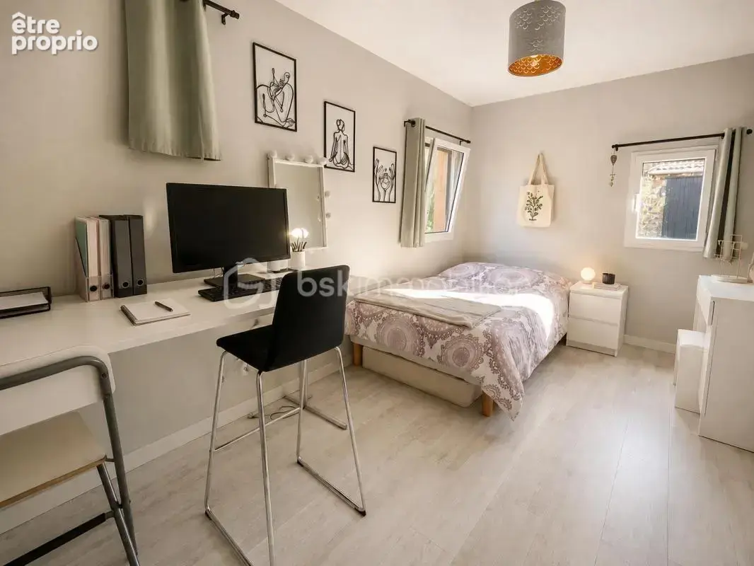 Maison familiale de caractère avec 6 chambres et piscine chauffée - photo 17