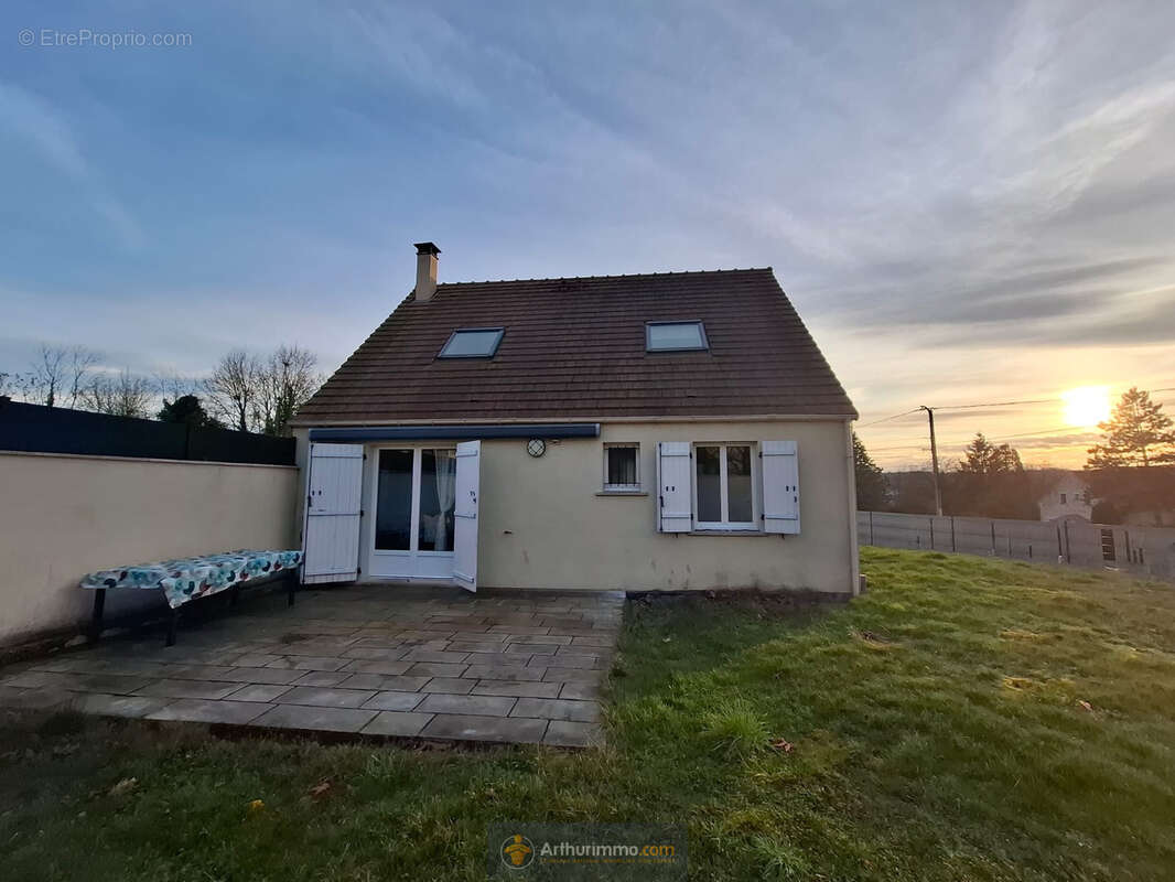 Maison à POMMEUSE