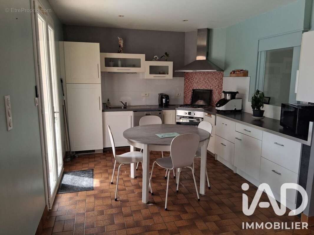 Maison 95 m² à Boussay  - photo 4