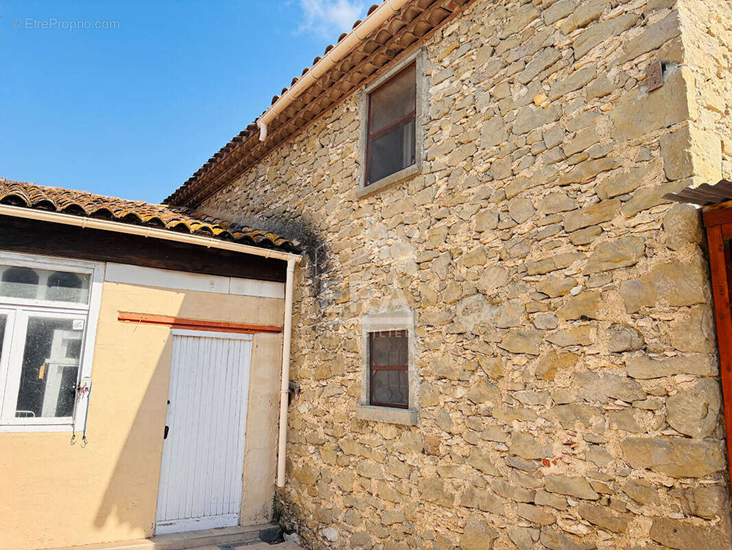 Maison 234m² à sainte-eulalie - photo 3