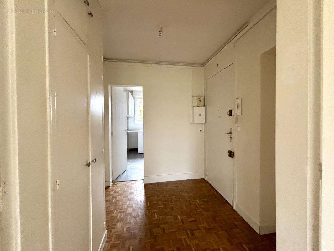 Appartement à SEVRES