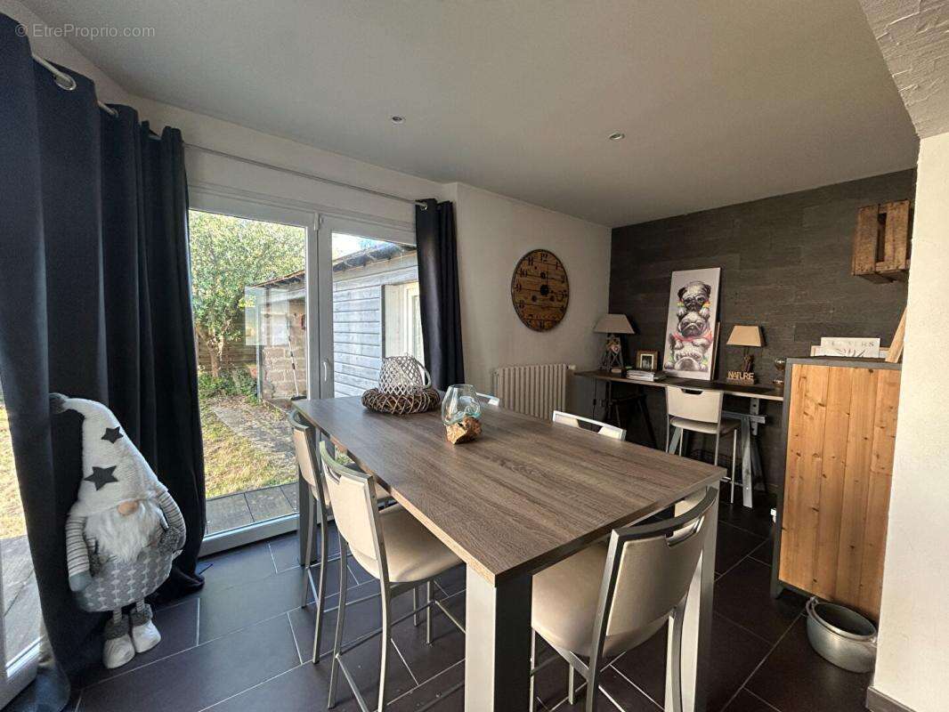 Maison Ancenis Saint Gereon 5 pièce(s) 104 m2 - photo 2