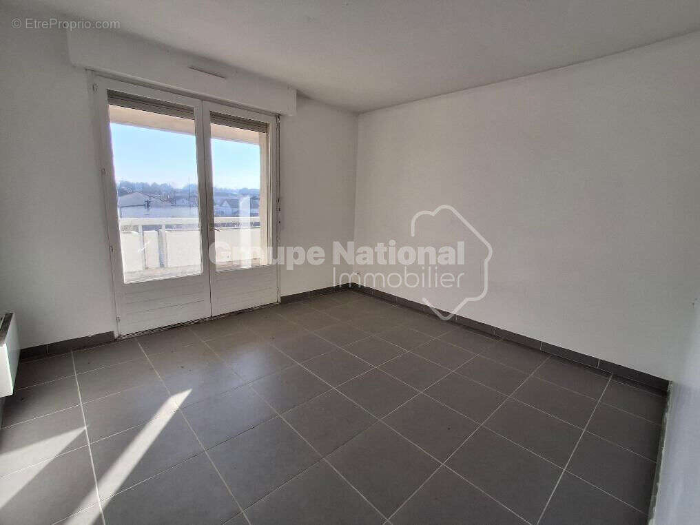 Appartement à LE PONTET