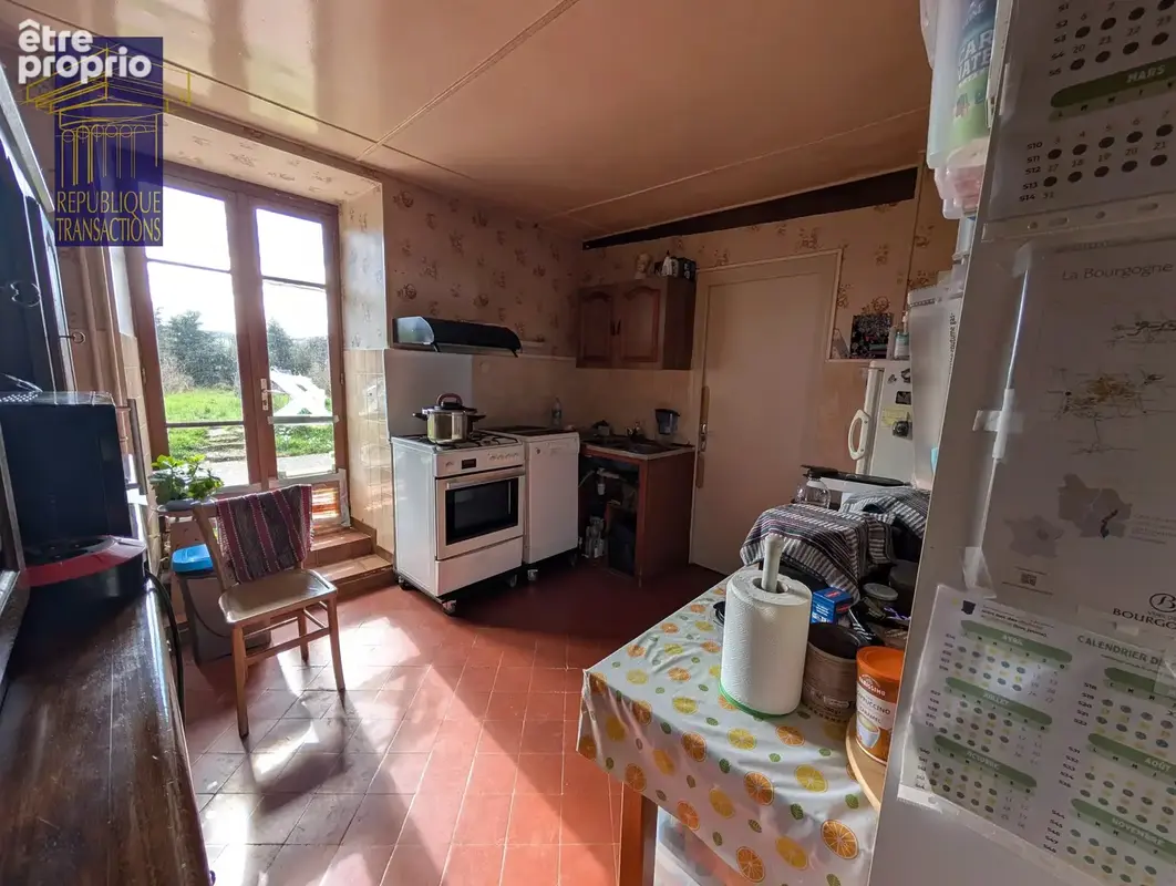 Authentique corps de ferme bourguignon  gros potentiel à rénover - photo 4