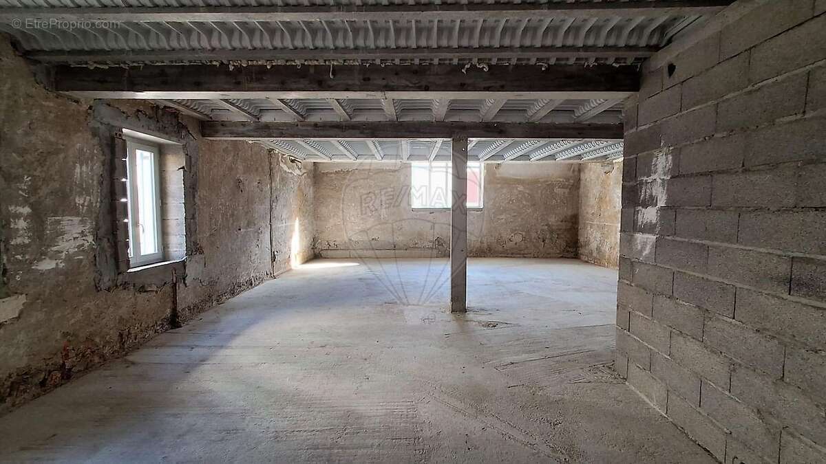 Appartement à VILLEFRANCHE-SUR-SAONE