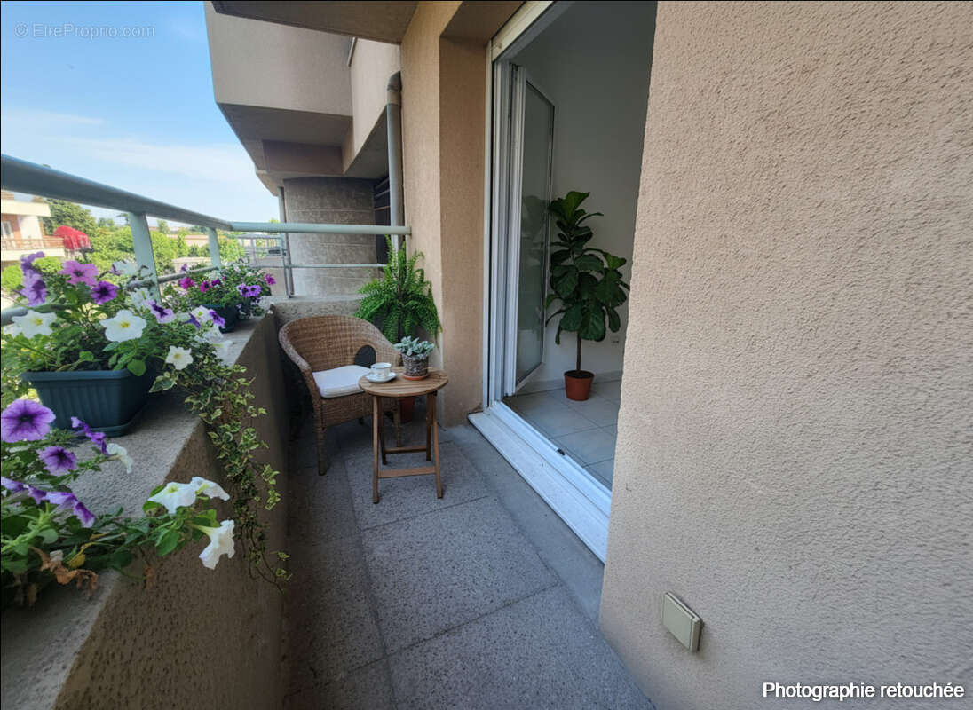 Appartement à MARSEILLE-5E