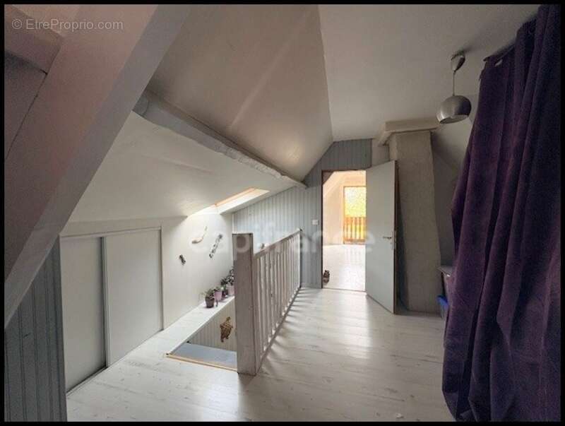 Maison à BOUVILLE