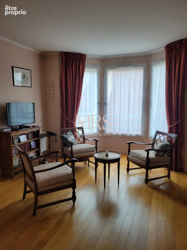 Appartement 2 pièces 44 m² à vendre à Rueil-Malmaison (92500) - photo 3