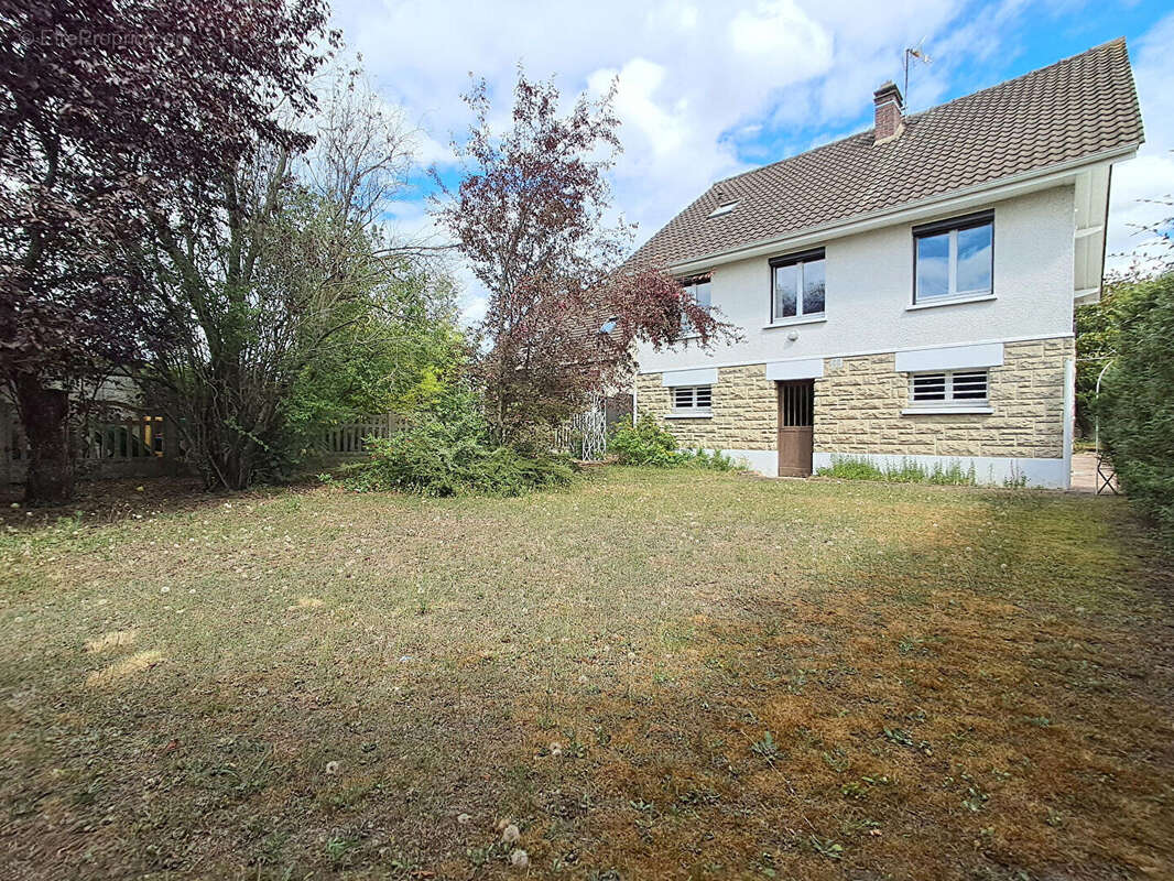 Maison à CONFLANS-SAINTE-HONORINE