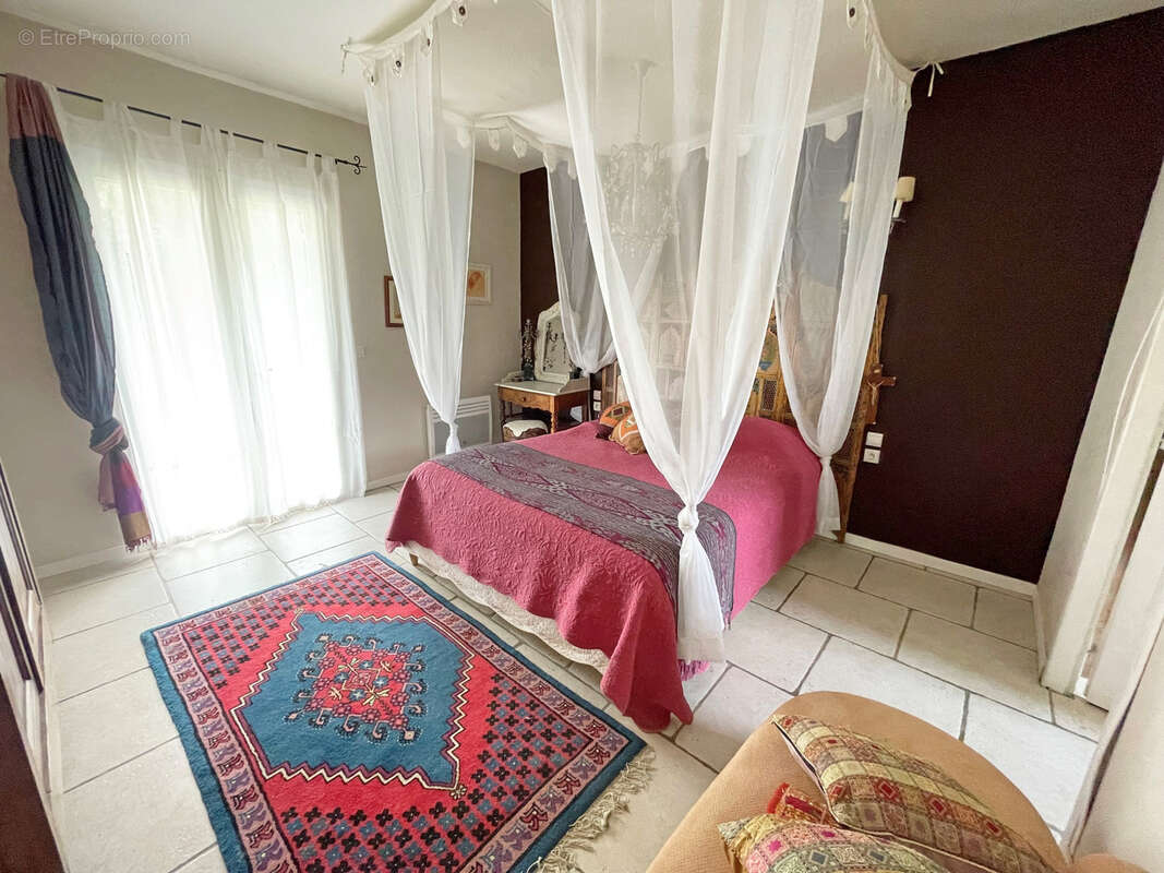 Maison à PLAN-DE-LA-TOUR