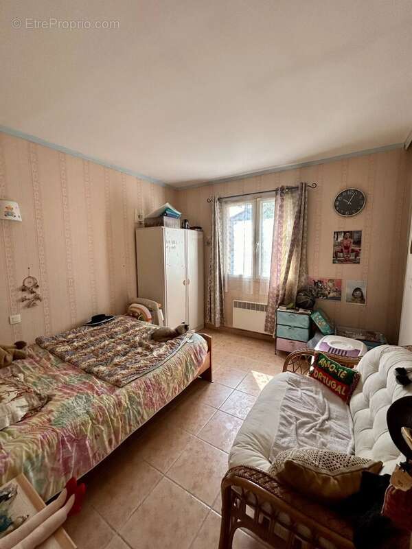 Maison à VILLENEUVE-DE-LA-RAHO