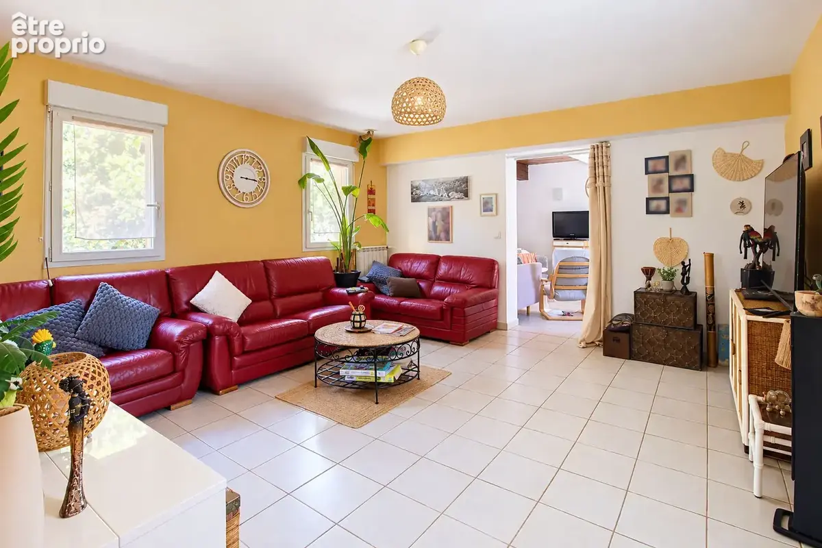 A vendre en exclusivite ! flayosc maison avec dépendance sur terrain de 2000 m² - photo 4