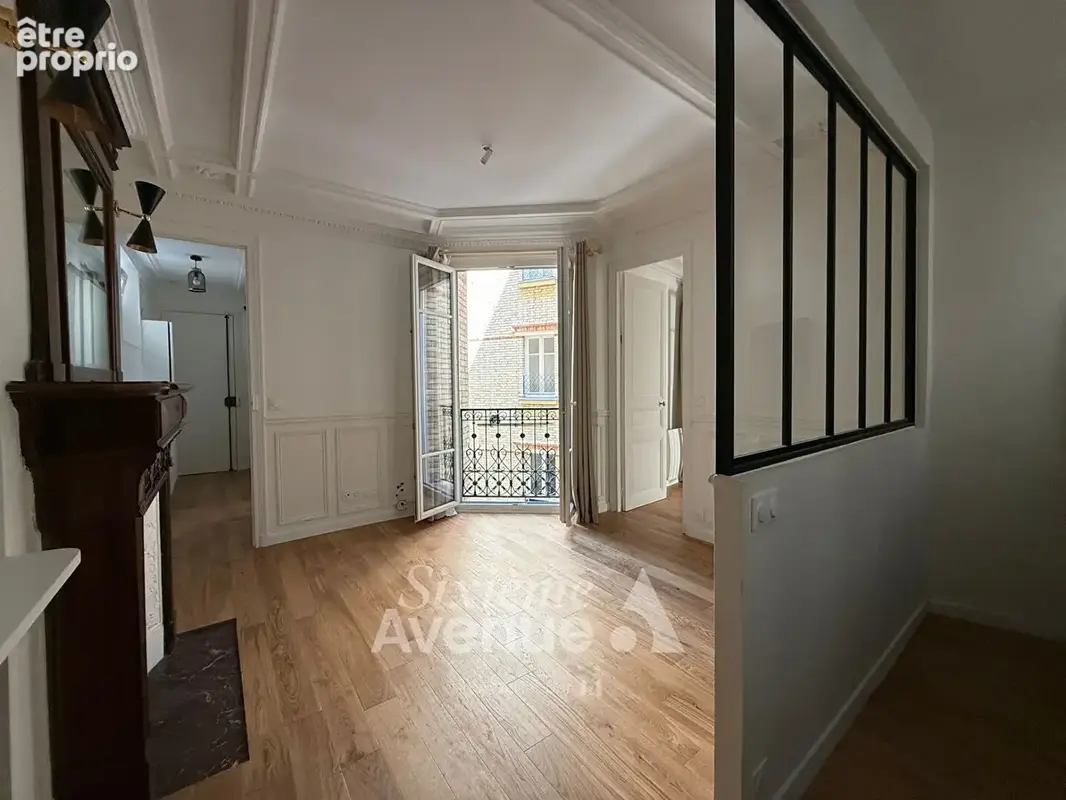 Appartement à PARIS-18E