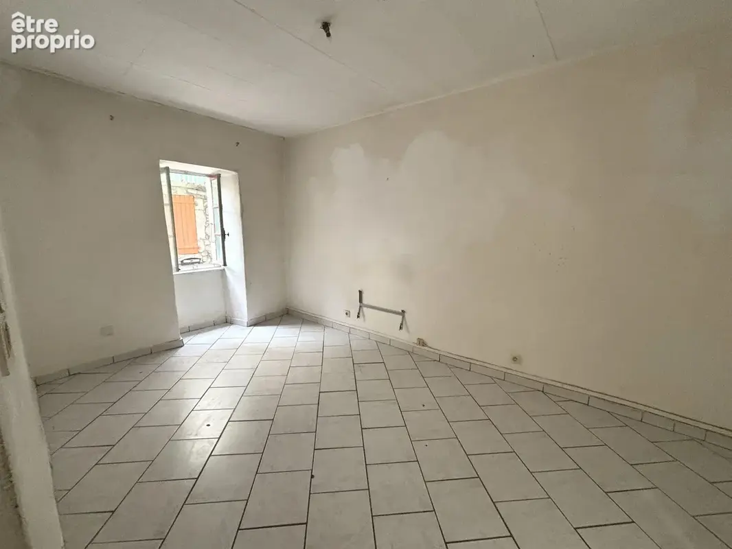 Maison 4 pièces 61 m² à vendre à Vals-Les-Bains (07600) - photo 6
