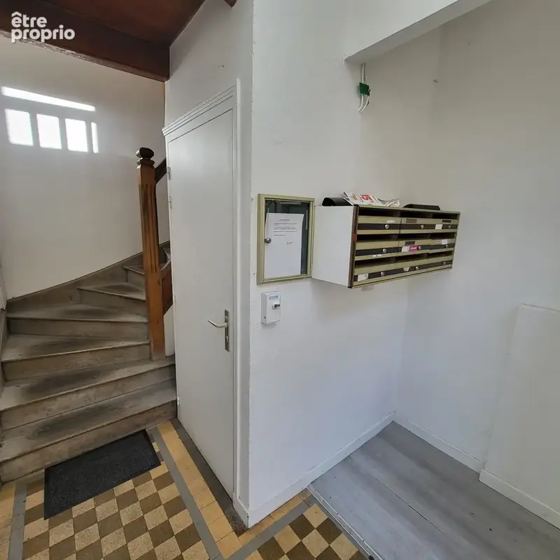 Bel immeuble au coeur de RIOM-ES-MONTAGNES - photo 6