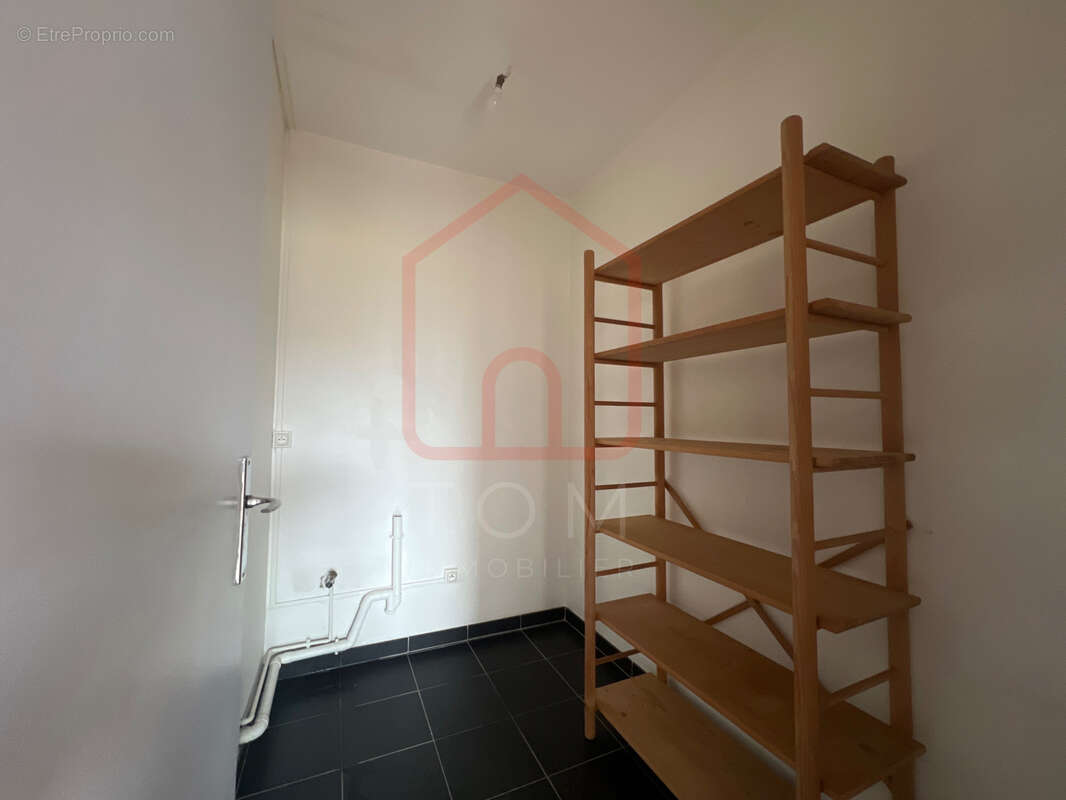 Appartement à MONS-EN-BAROEUL